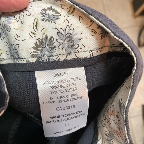 Ellen Tracy Sport. Wide leg dress pant in Gray. Size 12. Fit like 14-15 NWOT - Picture 2 of 5